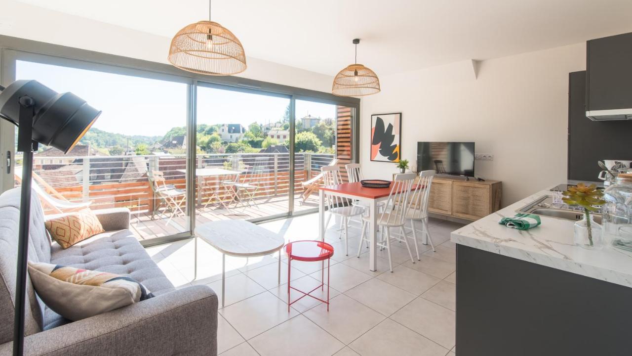 Villa Spacieuse Avec Jacuzzi Privatif Sarlat-la-Canéda Exteriér fotografie
